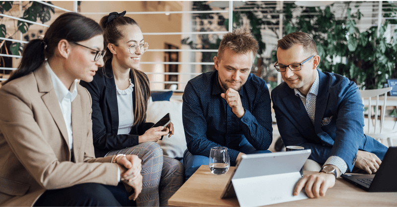 10 HR Trends You Must Know About To Keep Your Talent Happy in 2022